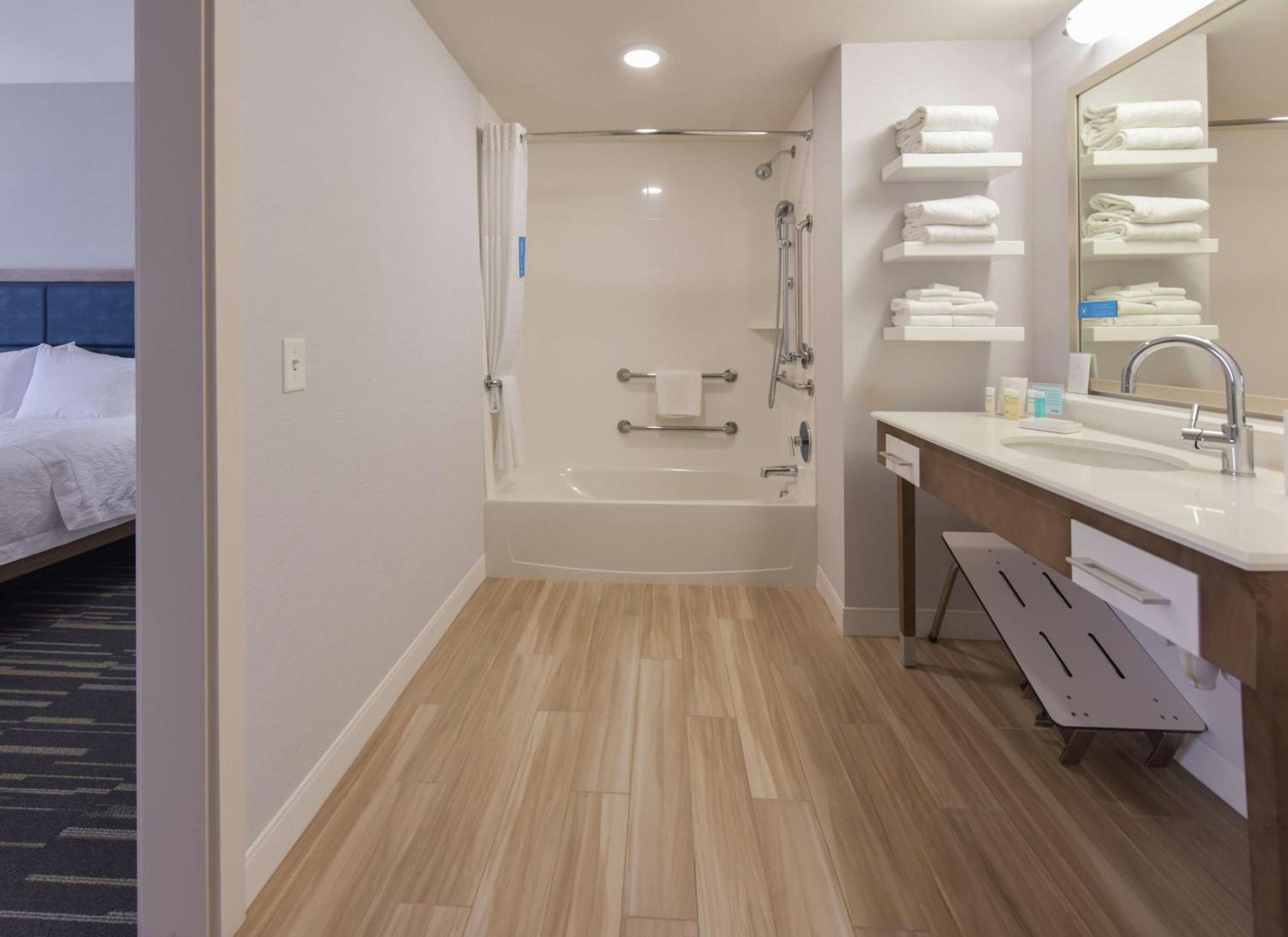Hampton Inn & Suites Seattle/Redmond Wa Esterno foto